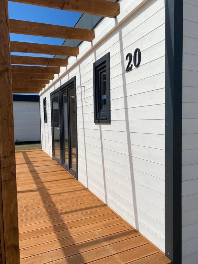 מיילנו New Wave Resort Mielno מראה חיצוני תמונה